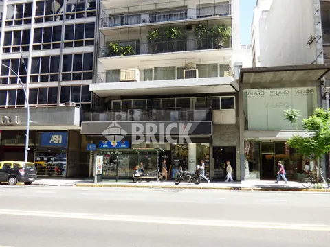 SANTA FE, AV. al 1500 Piso PB Loc. 40 11