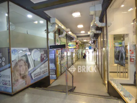 SANTA FE, AV. al 1500 Piso PB Loc. 40 7