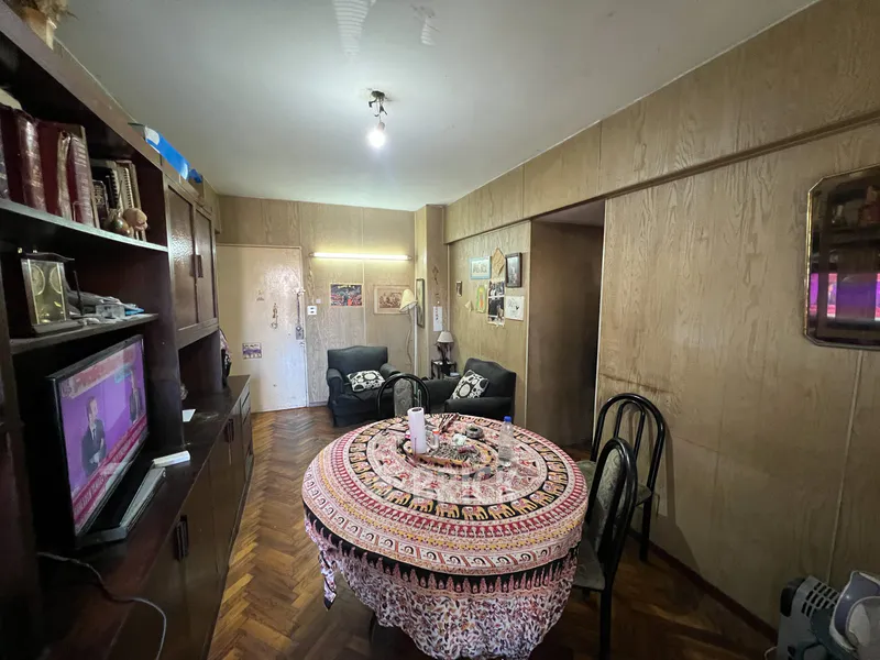 AVELLANEDA, AV. al 1800 Piso 4 3
