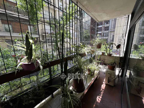 ARENALES al 2200 Piso 1