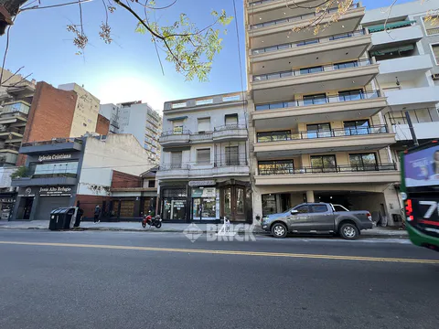 ALVAREZ, DONATO, TTE. GRAL. al 300 Piso 2 19