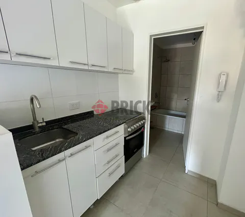 CESAR MALNATTI al 1900 Piso 1