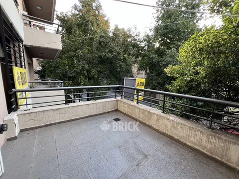 ARANGUREN, JUAN F., DR. al 1800 Piso 1