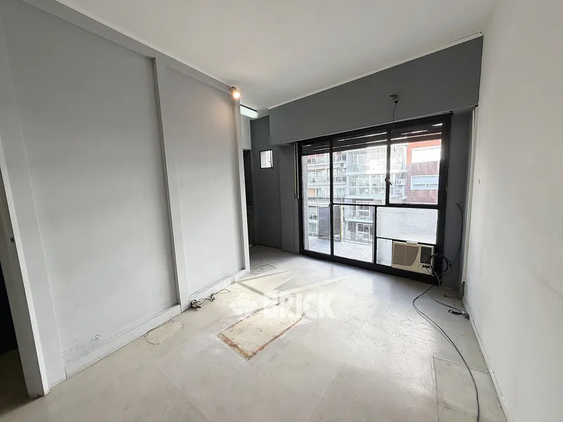 SANTA FE, AV. al 3300 Piso 5 6