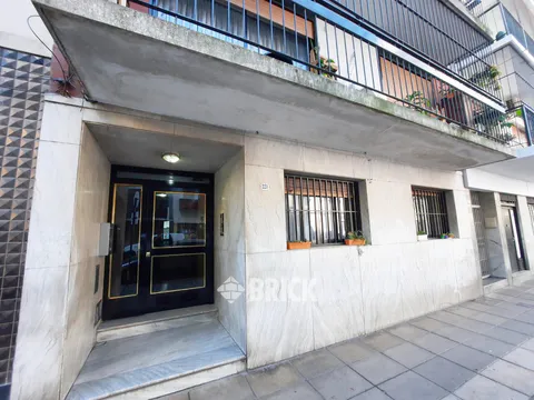 FRIAS, EUSTAQUIO, TTE. GENERAL al 200 Piso 8 17