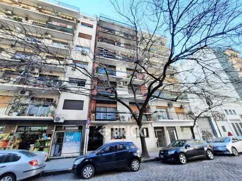 FRIAS, EUSTAQUIO, TTE. GENERAL al 200 Piso 8 18
