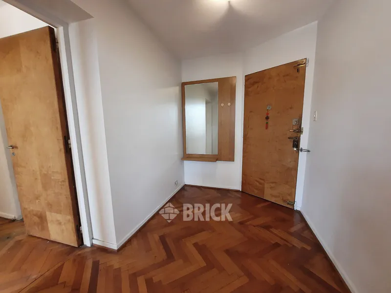 YRIGOYEN, HIPOLITO al 1500 Piso 5 14
