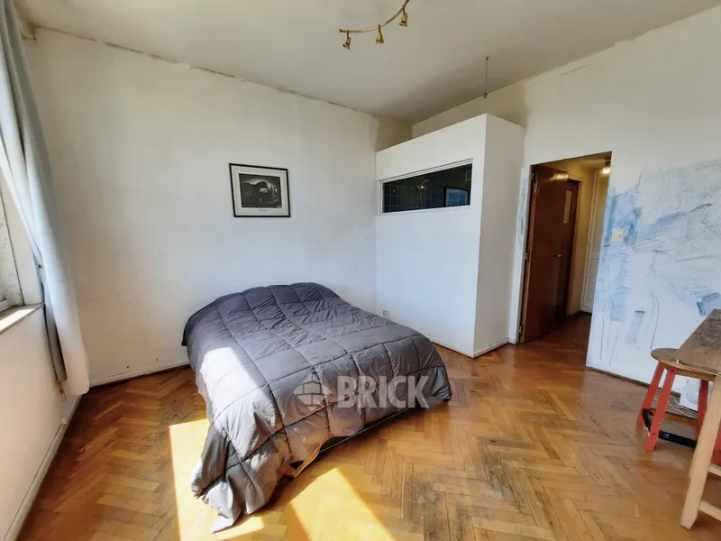 YRIGOYEN, HIPOLITO al 1500 Piso 5 18