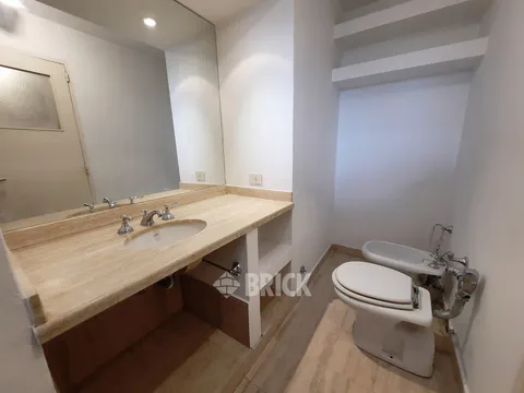 YRIGOYEN, HIPOLITO al 1500 Piso 5 23