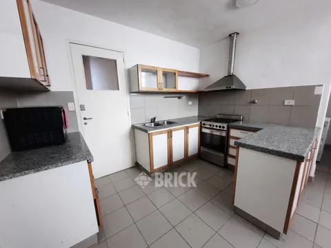 YRIGOYEN, HIPOLITO al 1500 Piso 5 36