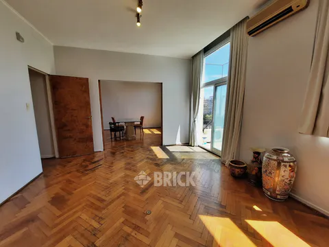 YRIGOYEN, HIPOLITO al 1500 Piso 5 4