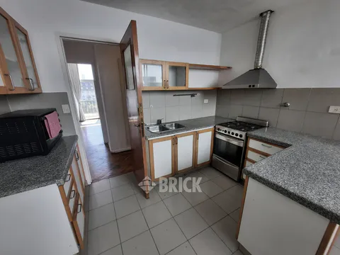 YRIGOYEN, HIPOLITO al 1500 Piso 5 41