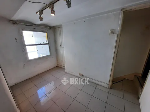 YRIGOYEN, HIPOLITO al 1500 Piso 5 48