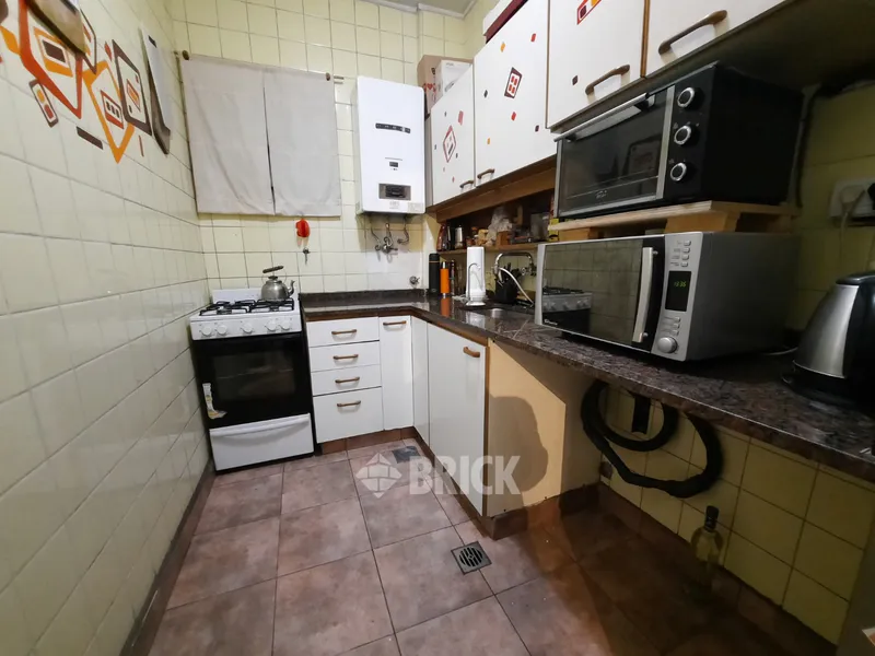 DIAZ, CNEL. AV. al 2100 Piso PB 21