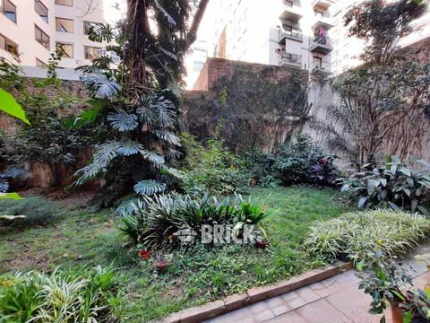 DIAZ, CNEL. AV. al 2100 Piso PB 26