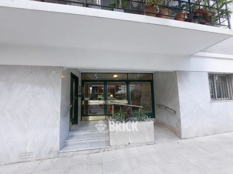 DIAZ, CNEL. AV. al 2100 Piso PB 28