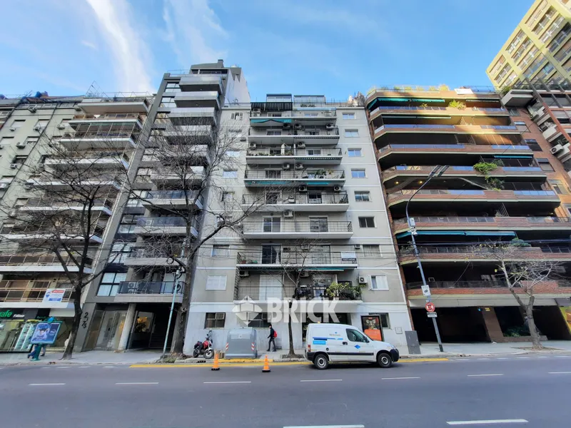 DIAZ, CNEL. AV. al 2100 Piso PB 29