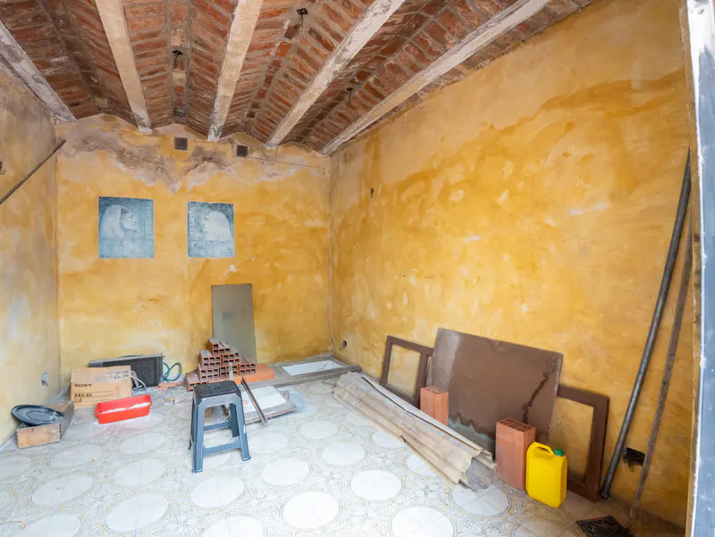 BUFANO, ALFREDO R. al 700 Piso PB 25