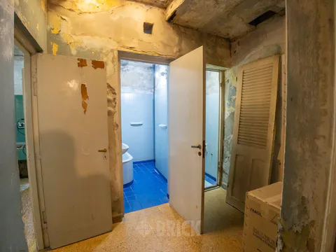 BUFANO, ALFREDO R. al 700 Piso PB 8