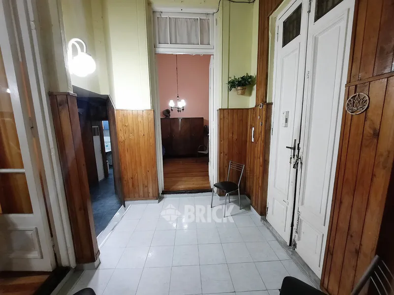 LAPRIDA al 1200 Piso PB 5