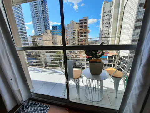 SANTA FE, AV. al 4900 Piso 6