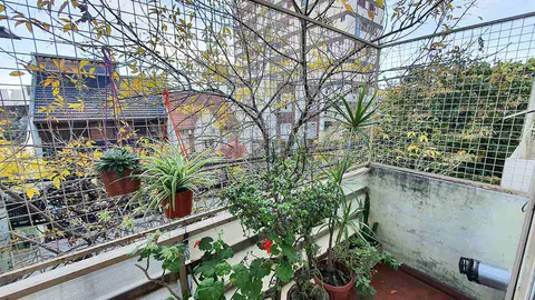 ARANGUREN, JUAN F., DR. al 1200 Piso 2