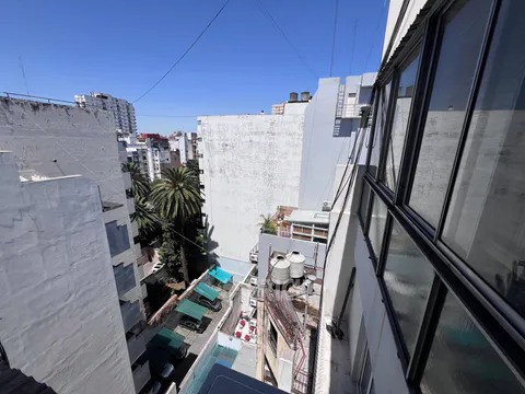CHARCAS al 3100 Piso 9