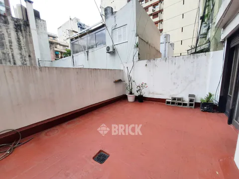 SANTA FE AV. al 2500 Piso 3 10