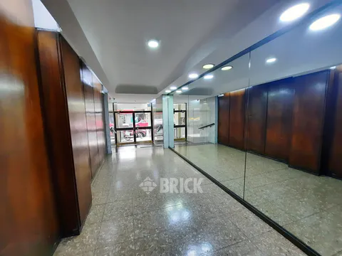 SANTA FE AV. al 2500 Piso 3 19