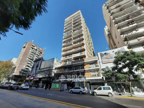 SANTA FE AV. al 2500 Piso 3 25