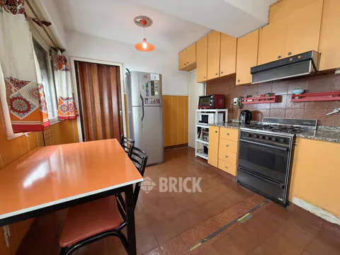 RIVADAVIA, AV. al 6100 Piso 12 17