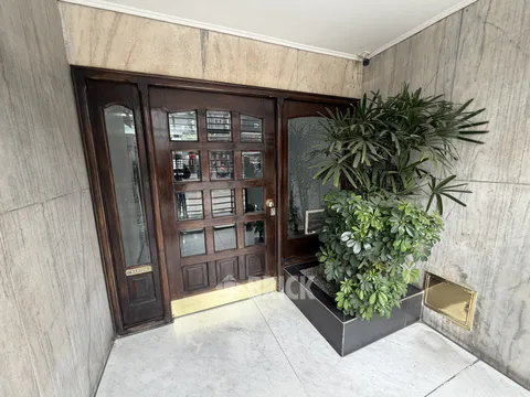 RIVADAVIA, AV. al 6100 Piso 12 28
