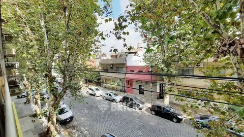 REPETTO, NICOLAS, DR. al 1000 Piso 2 9