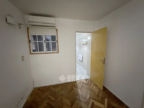 CHARCAS al 2800 Piso 1 4