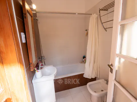 ARANGUREN, JUAN F., DR. al 1200 Piso PB 13