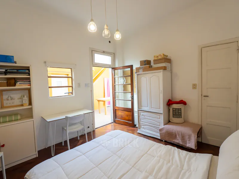 ARANGUREN, JUAN F., DR. al 1200 Piso PB 15