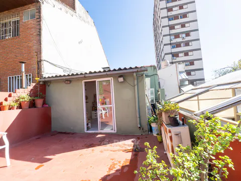 ARANGUREN, JUAN F., DR. al 1200 Piso PB 20