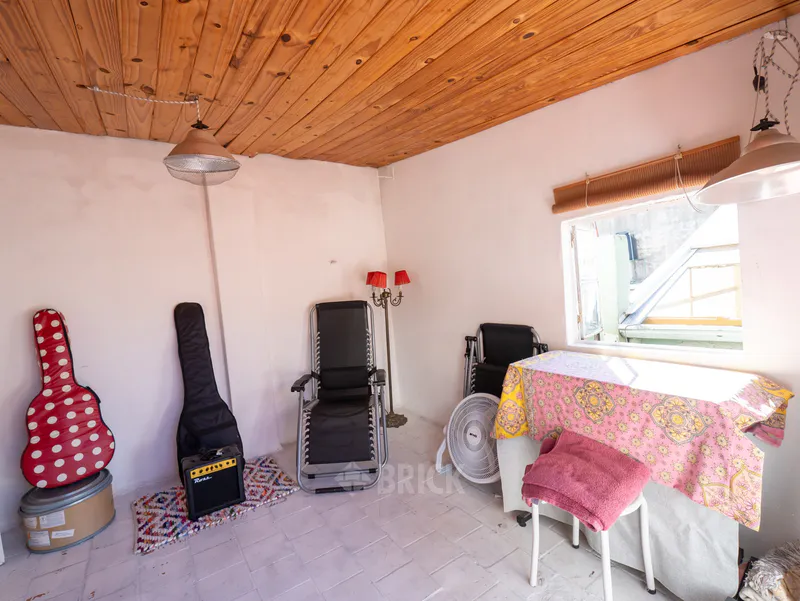 ARANGUREN, JUAN F., DR. al 1200 Piso PB 25