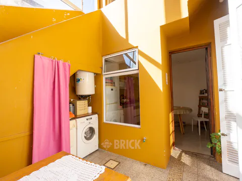 ARANGUREN, JUAN F., DR. al 1200 Piso PB 5