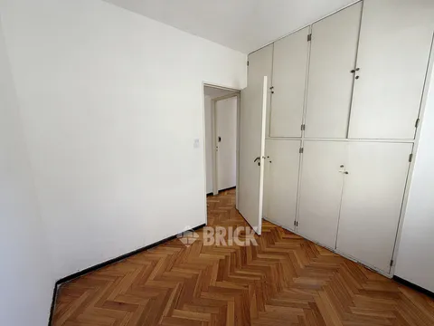 SUIPACHA al 700 Piso 14 18