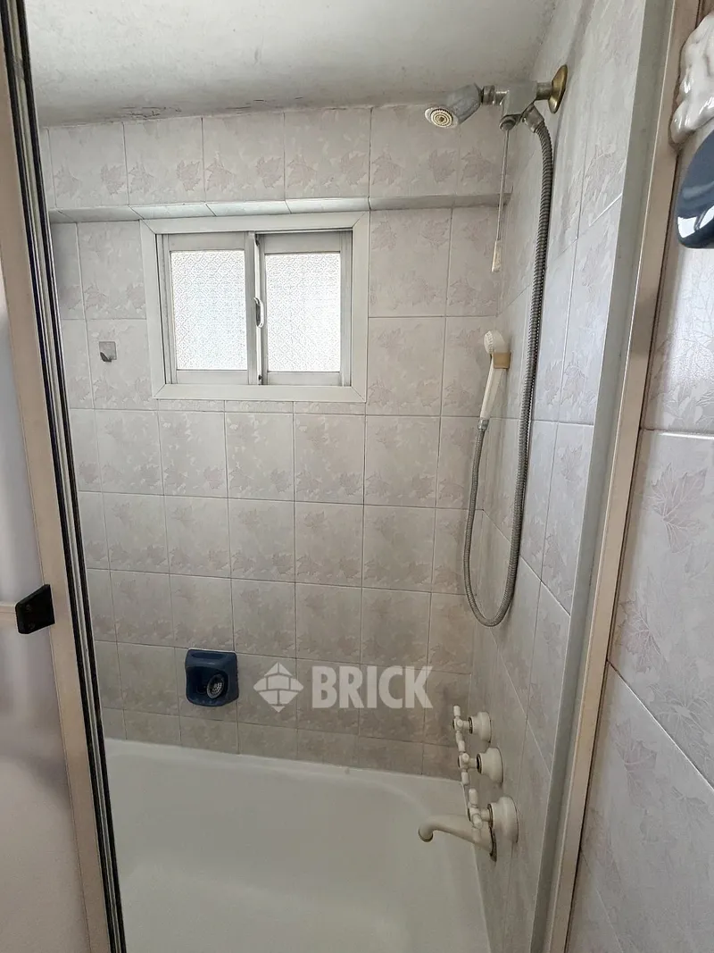 SUIPACHA al 700 Piso 14 22
