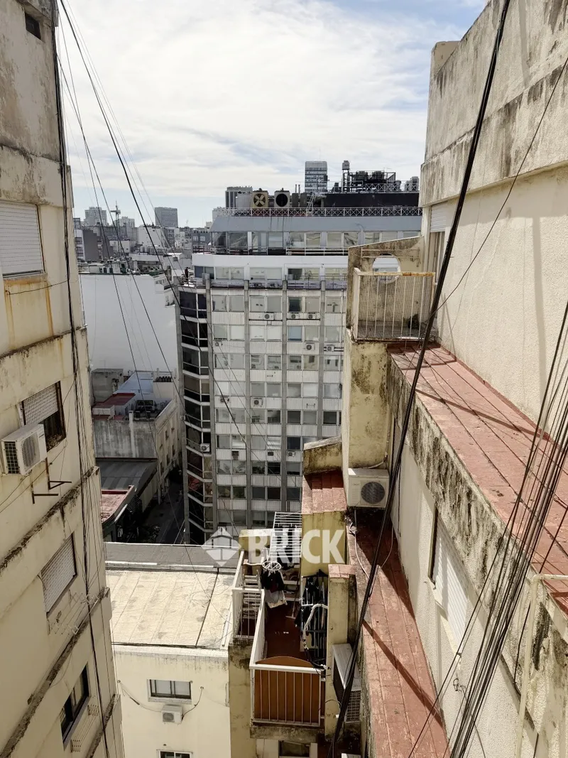 SUIPACHA al 700 Piso 14 4