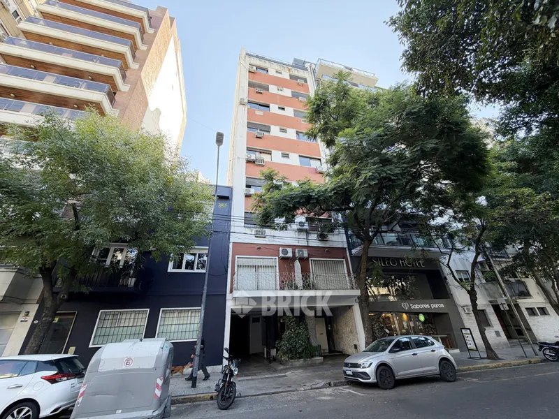 AZCUENAGA al 1900 Piso 8 18