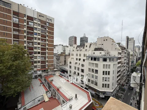 MAIPU al 700 Piso 8