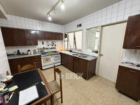 PUEYRREDON AV. al 600 Piso 11 24