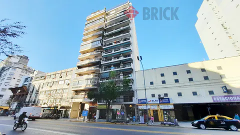 PUEYRREDON AV. al 600 Piso 11 37
