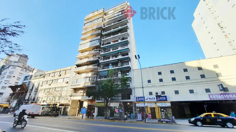 PUEYRREDON AV. al 600 Piso 11 37