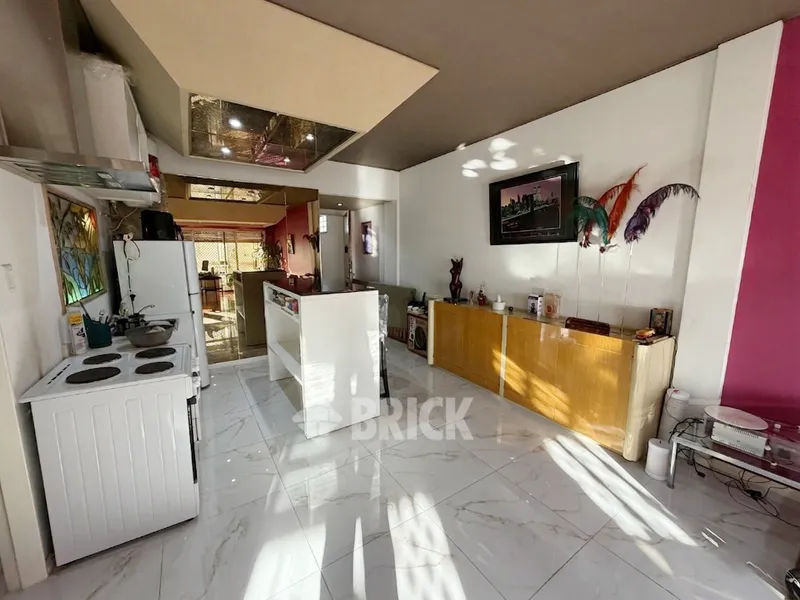 PUEYRREDON AV. al 600 Piso 11 6