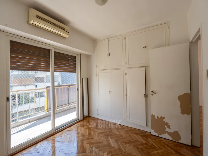DARREGUEYRA al 2300 Piso 5 12