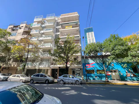 DARREGUEYRA al 2300 Piso 5 23